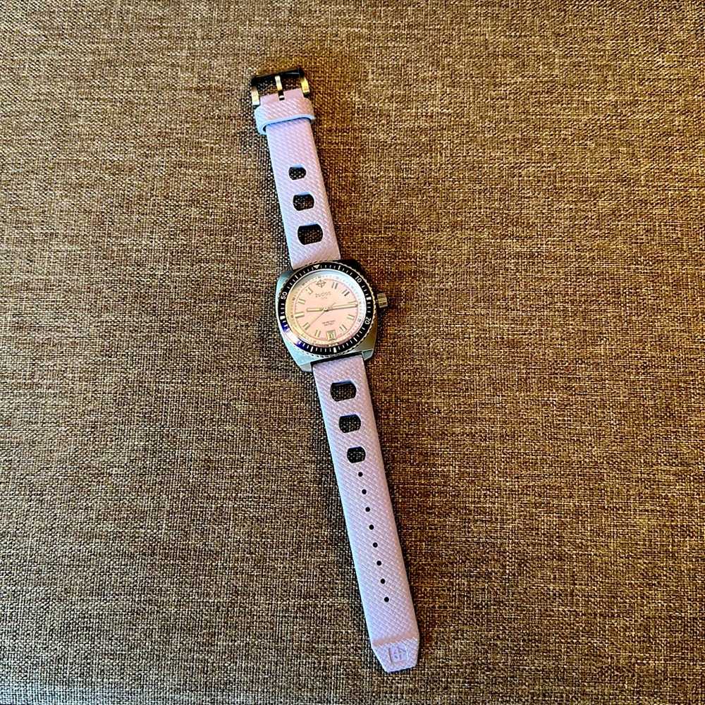 Zodiac Sea Dragon- rare lilac and pink color combination